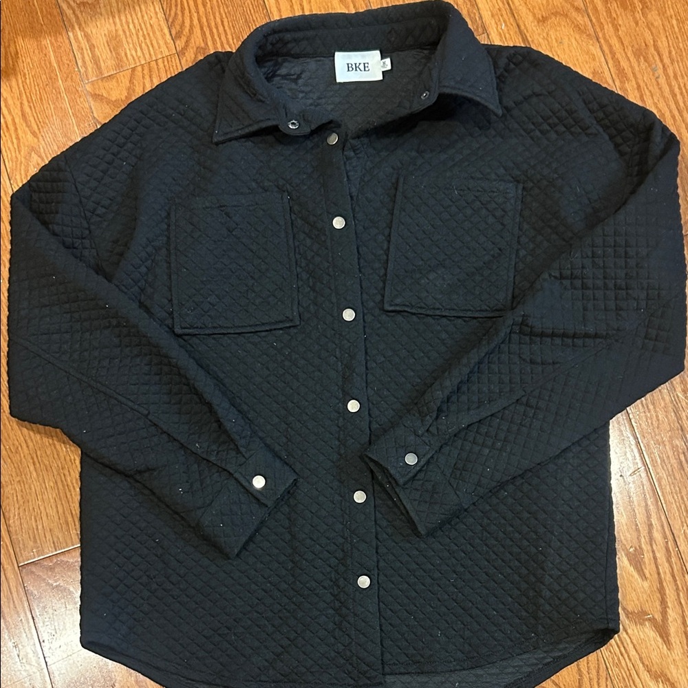 BKE Women's Black Quilted Button Down Shirt